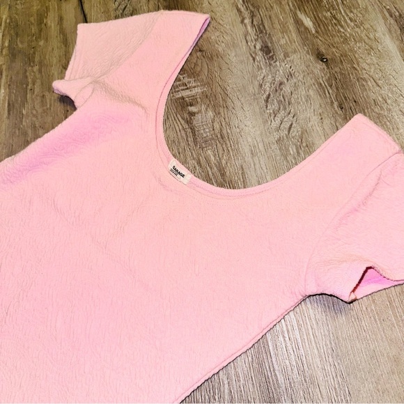 Baby pink scoop neckline top - Picture 8 of 11